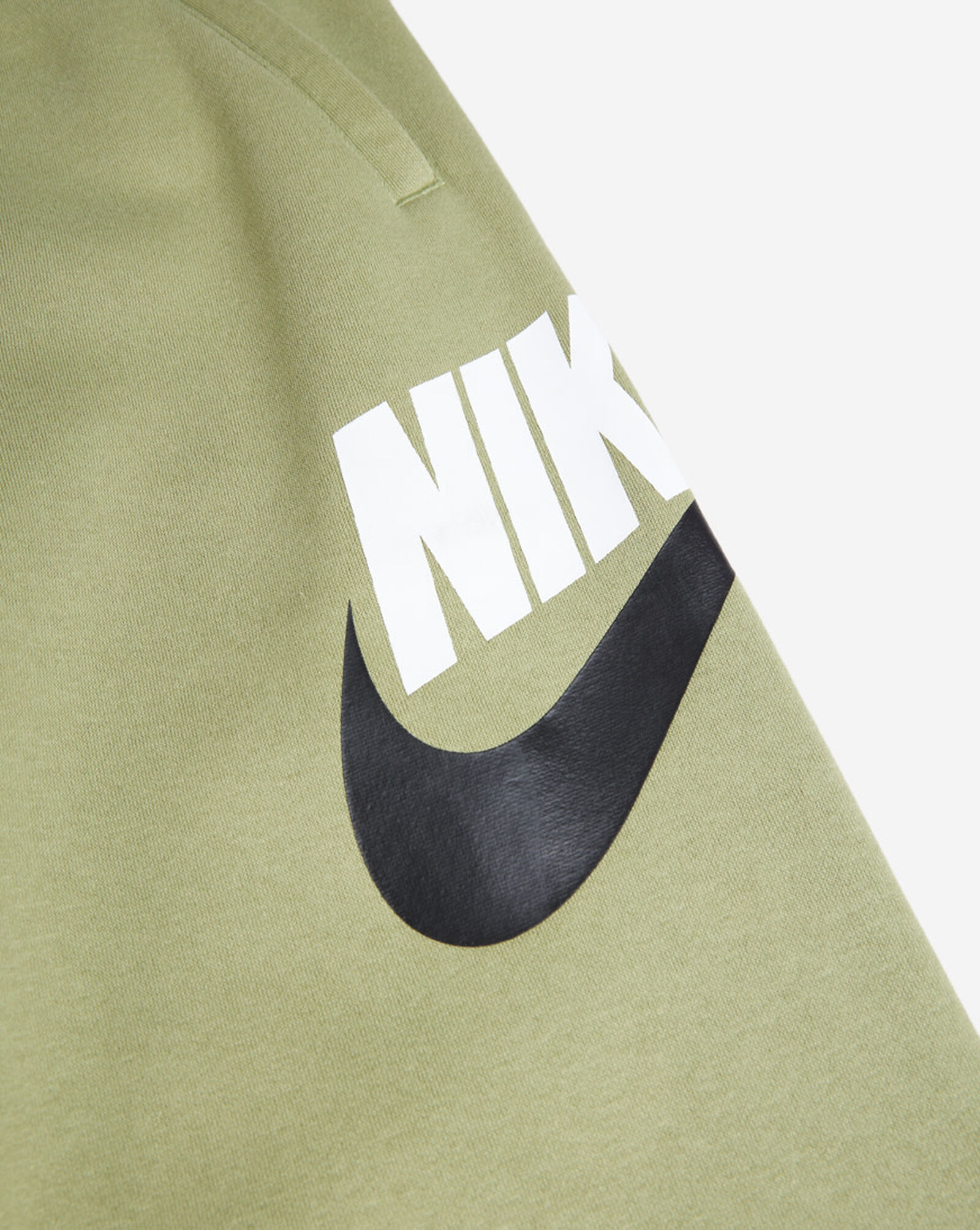 Shop Nike Boys' NSW Club Fleece Pants CJ7863-334 green | SNIPES USA