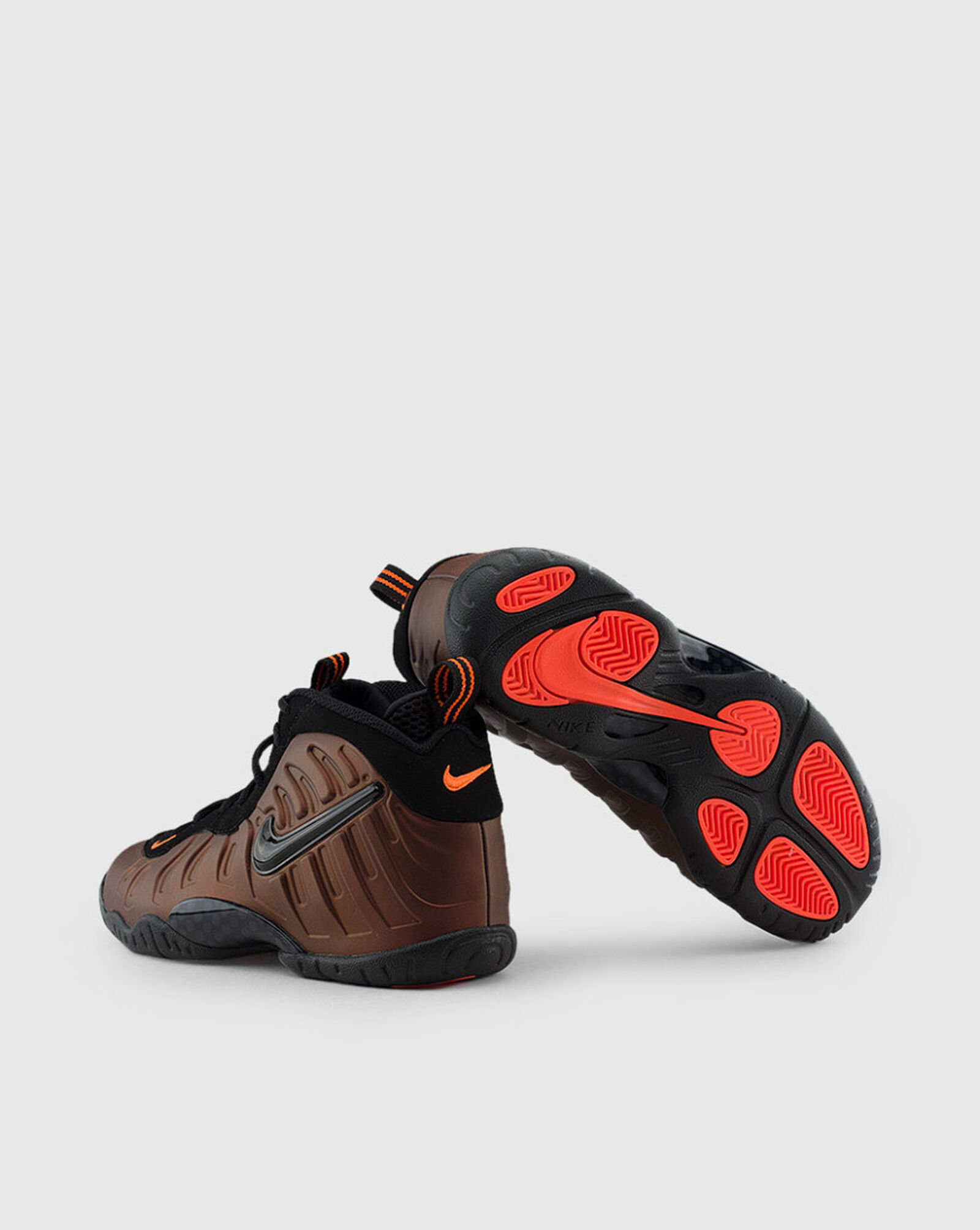 nike little posite grade school