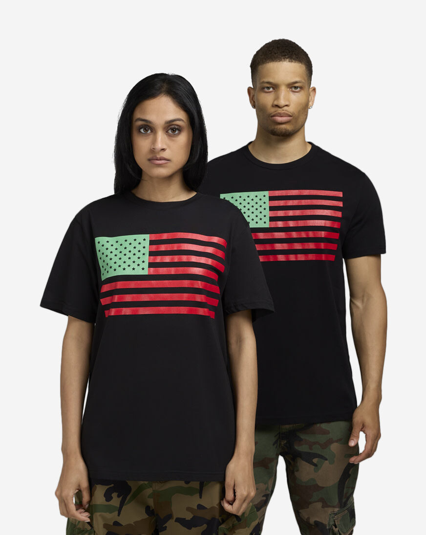 Shop Mister Tee Juneteenth Big Flag Tee MTUS435-US-00007 black