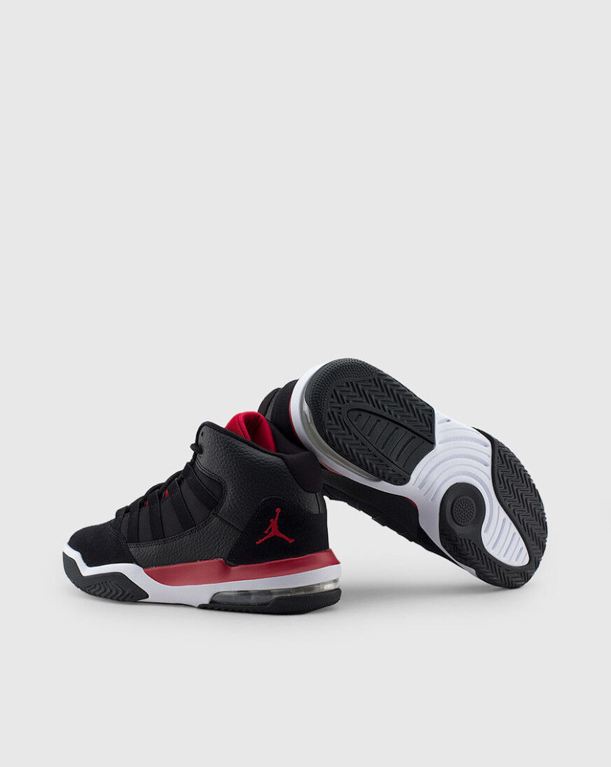 Jordan max aura snipes clearance