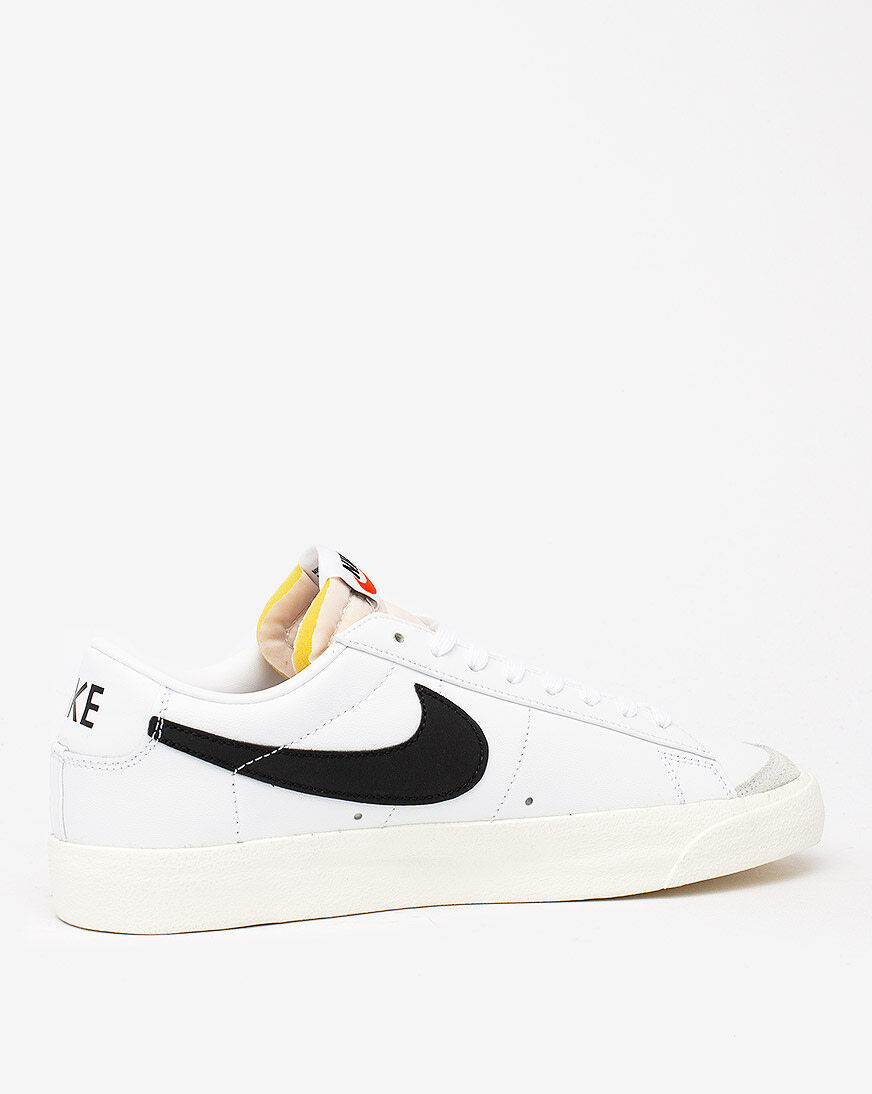 nike blazer low snipes