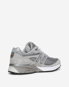 990v4