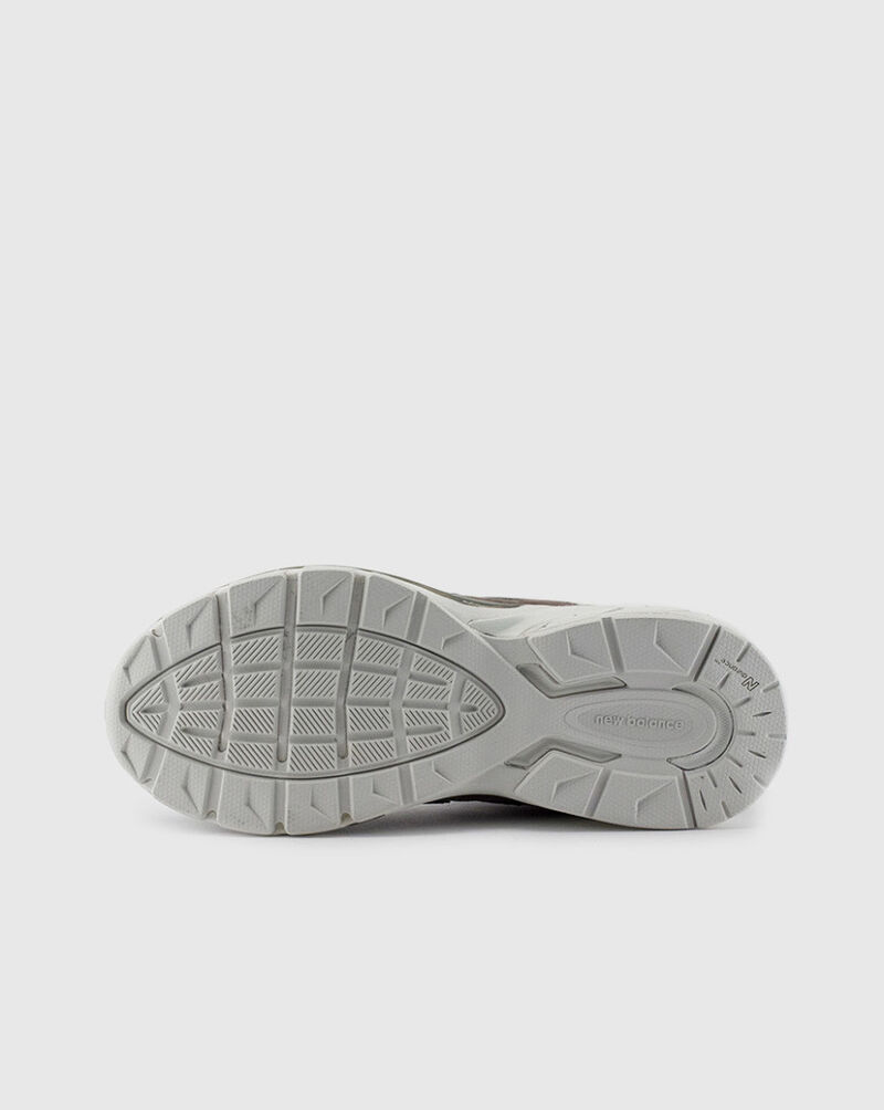 New Balance Grade School M990V5 GC990MN5 Miscellaneous 4