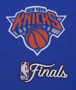 New York Knicks Pullover Hoodie