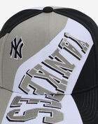 Mitchell  Ness New York Yankees Pro Crown Retro Snapback Hat HP18075-NYYGYWH Grey 2