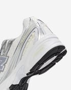 New Balance 740 U7409DI White 9