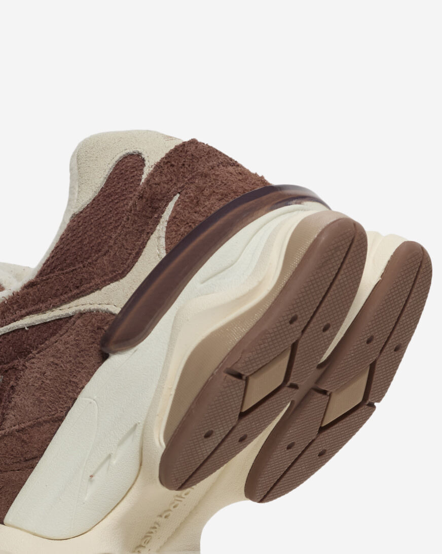 Shop New Balance 9060 U9060CCC brown | SNIPES USA