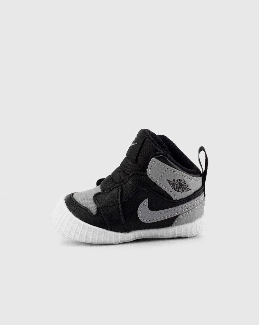 jordan crib shoes
