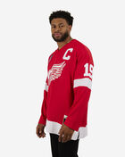 NHL Detroit Red Wings Steve Yzerman Jersey
