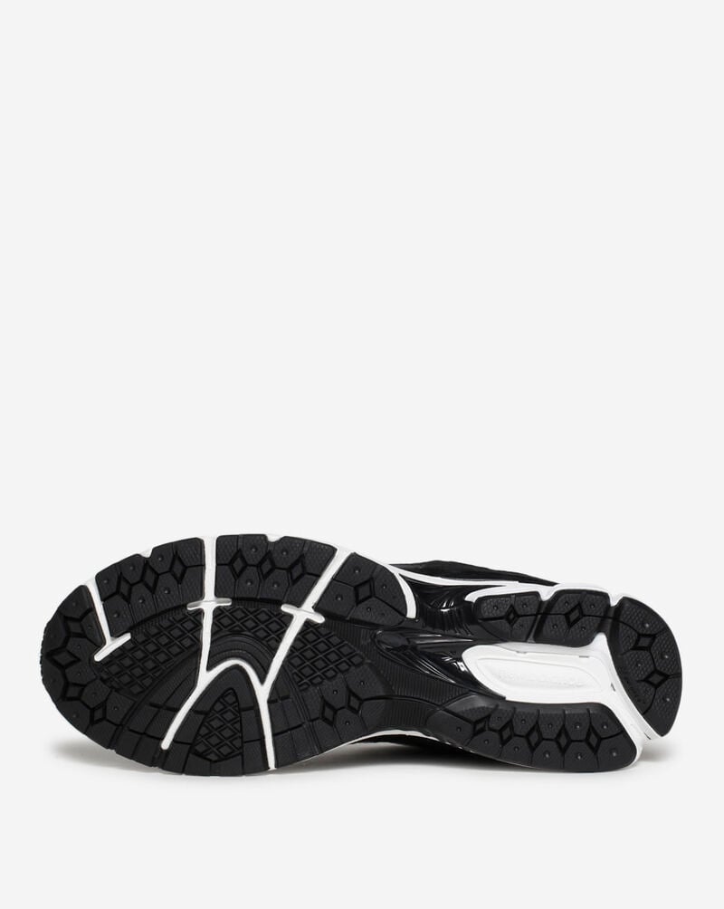 New Balance 2002R M2002RBK Black 4