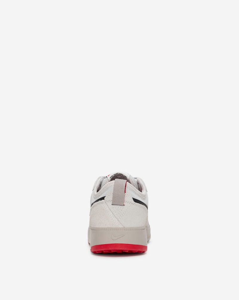 Nike Big Kids' C1TY HQ0028-002 Grey 7