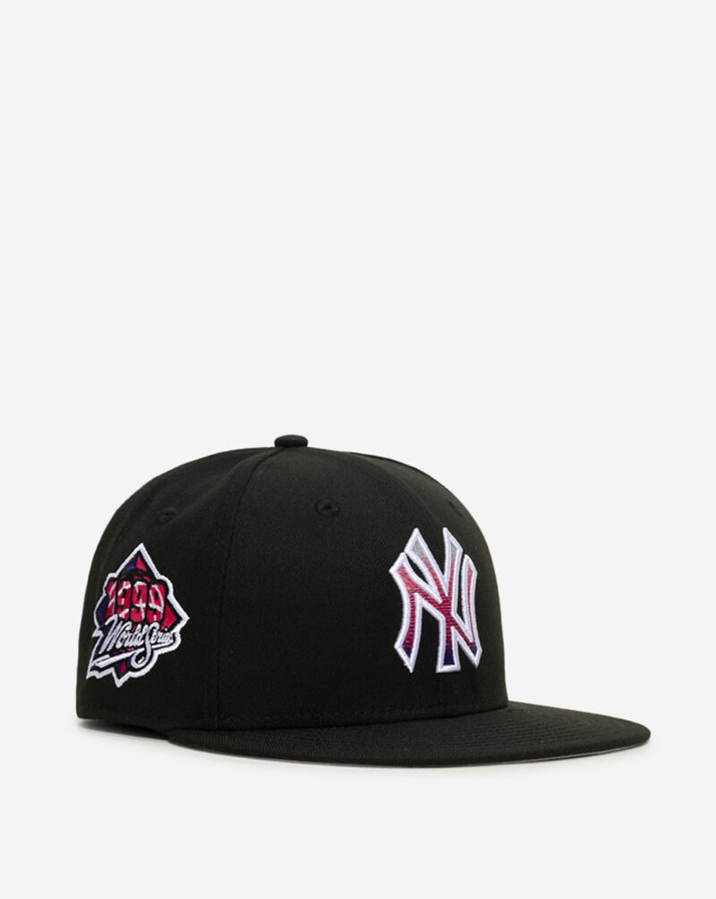 New Era 59Fifty New York Yankees Gradient Logo Fitted Hat 71043146 Black 1