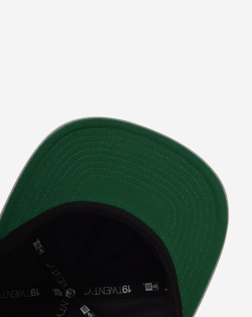 Shop New Era 19Twenty New York Yankees Frayed Snapback Hat