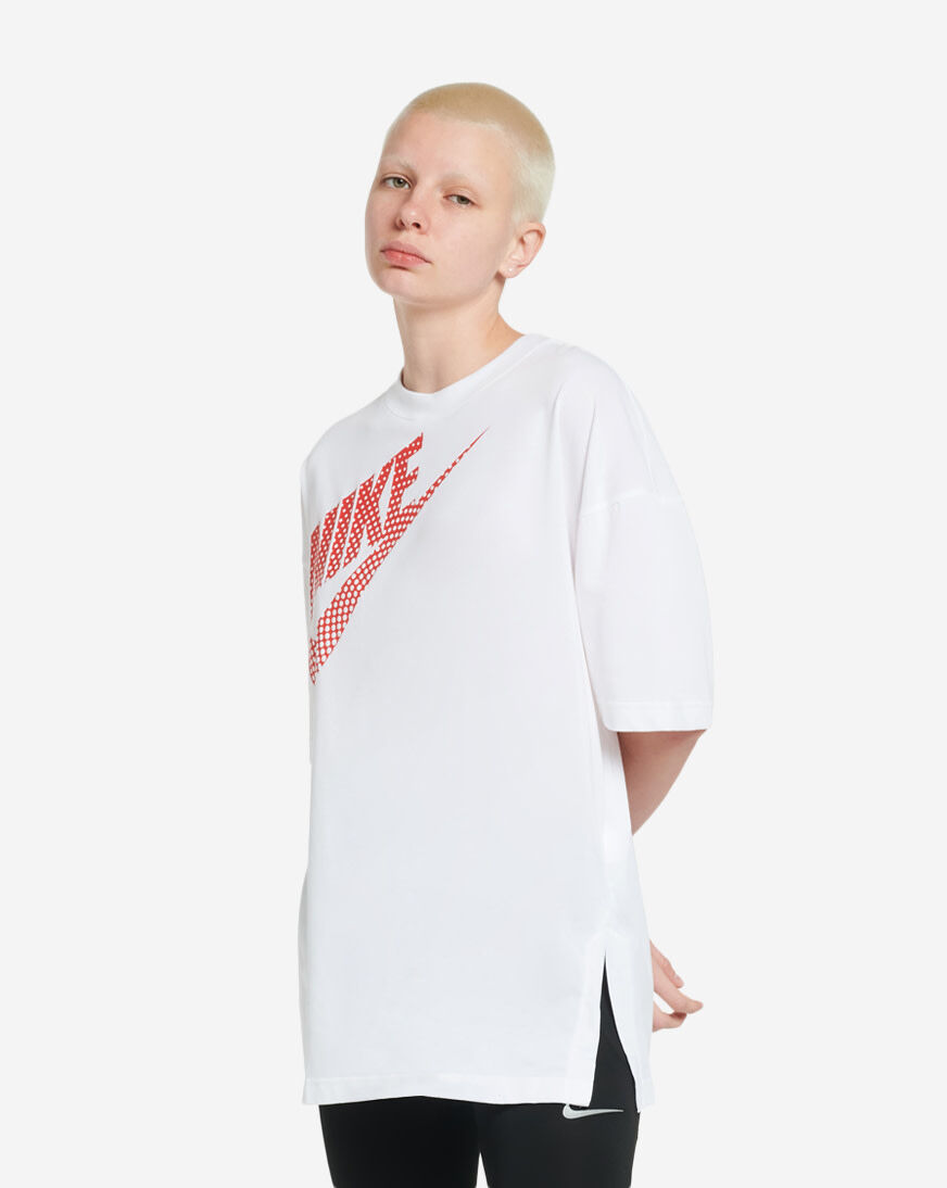 Shop Nike NSW Graphic Dance Tee DZ4605-100 white | SNIPES USA