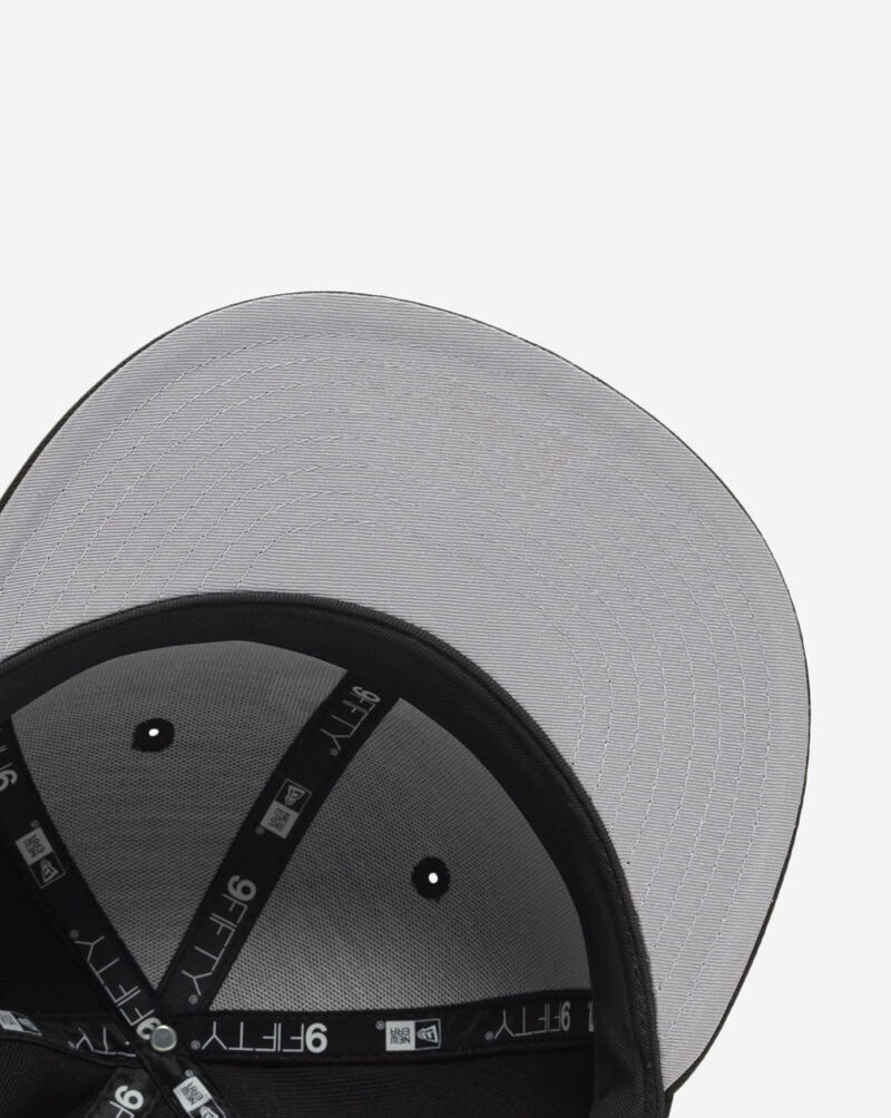 New Era 9Fifty Chicago White Sox Basic Snapback Hat 11591069 Black 4