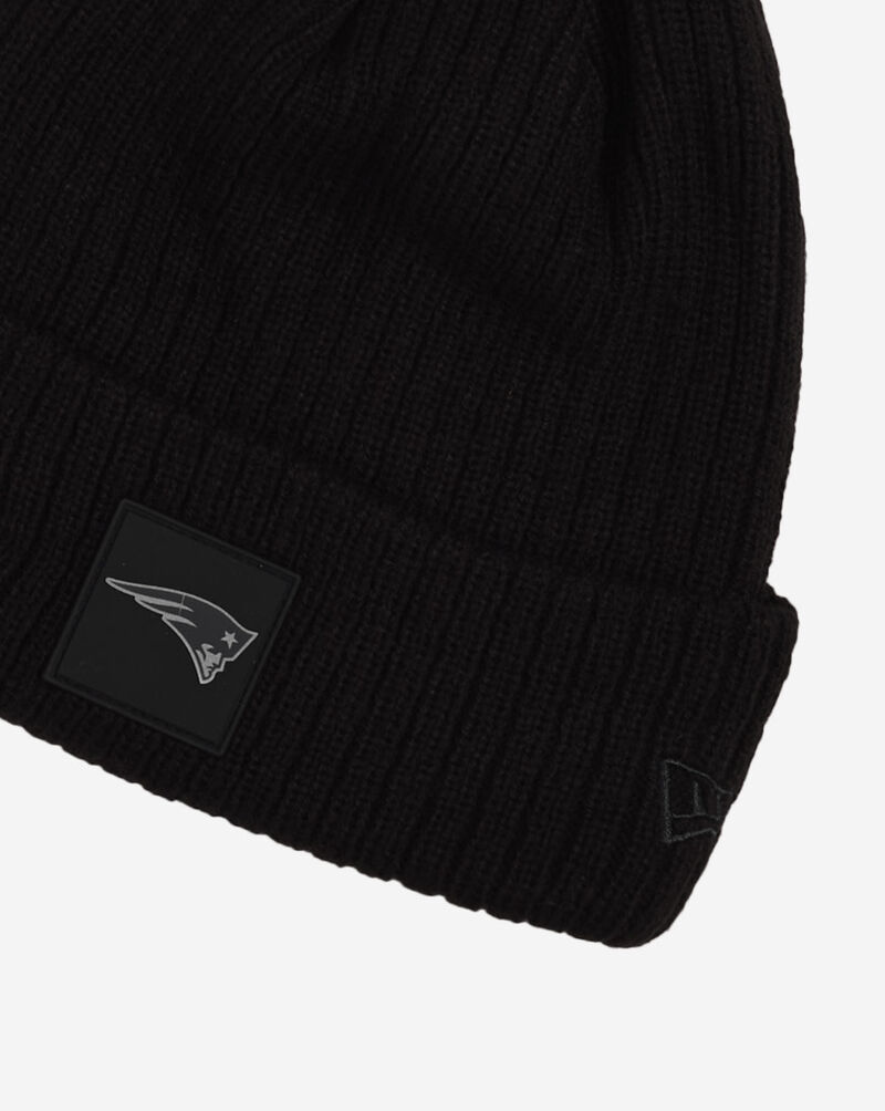 New Era New England Patriots Rubberized Knit Beanie 60833850 Black 2
