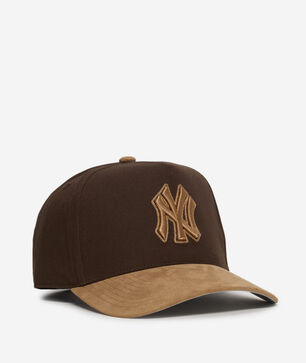 New York Yankees Pro Pinch Lux Chain Snapback Hat