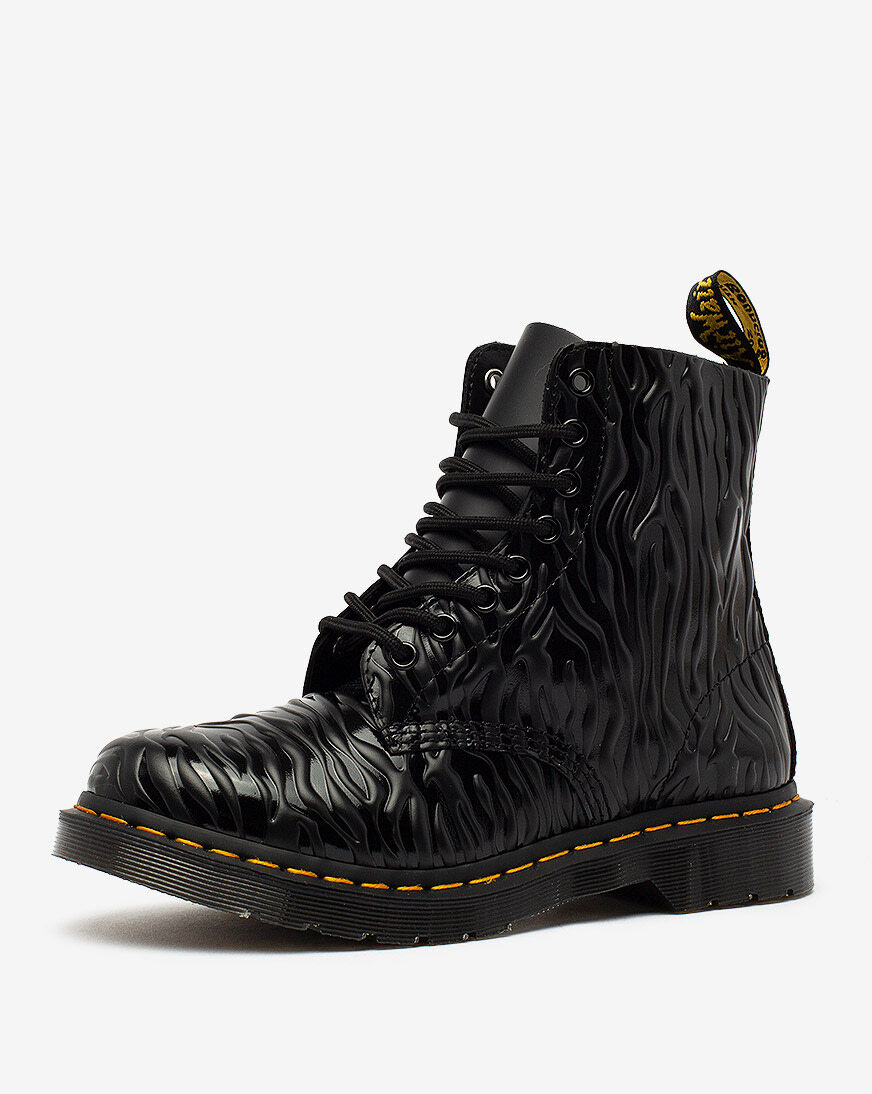 dr martens 1460 pascal zebra