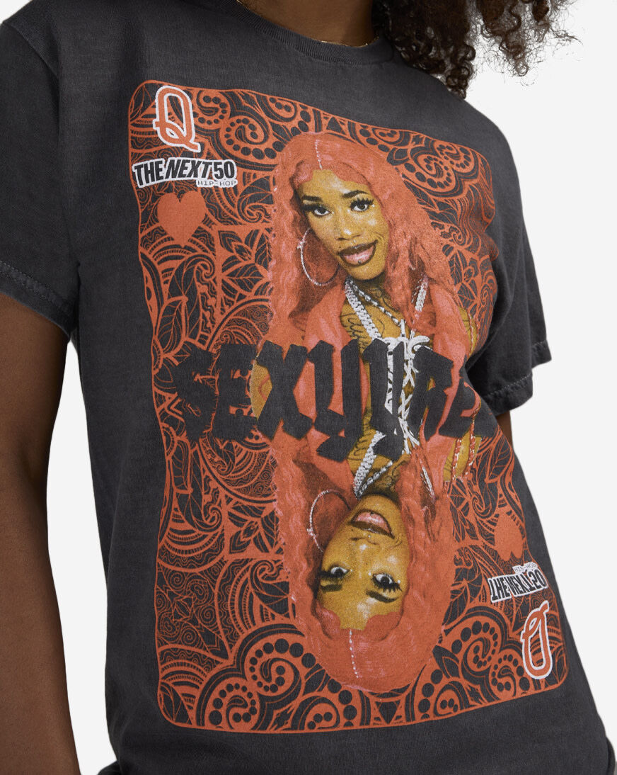 Shop Graphic Tees Sexyy Red Queen Of Hearts Tee HHA2940XX black