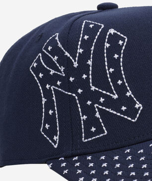 New York Yankees Pro Pinch Triple Logo Snapback Hat