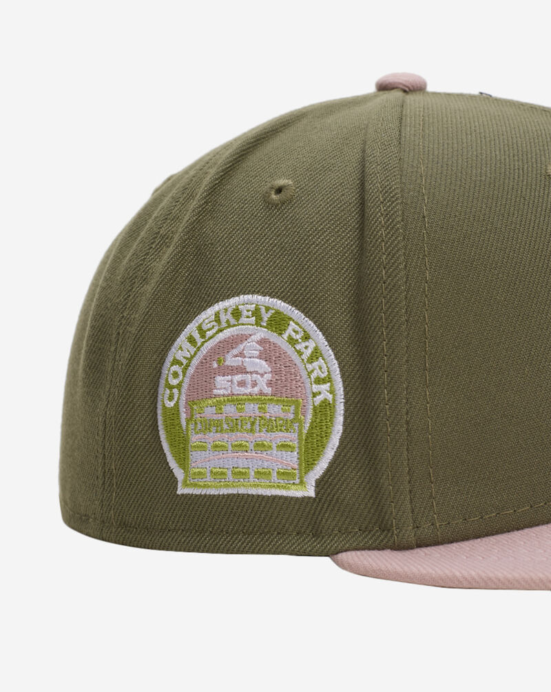 New Era 59Fifty Chicago White Sox Two Tone Fitted Hat 70933702 Green 2