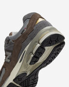 New Balance 2002R M20024J7 Brown 8