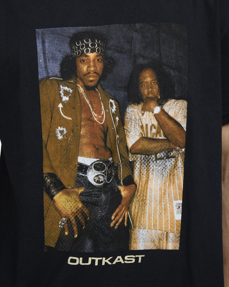 Ceremony Of Roses Outkast Photo Pose Tee OUT24JKTS01 Black 3