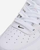 Nike Big Kids' Air Force 1 LV8 IB8845-100 White 8