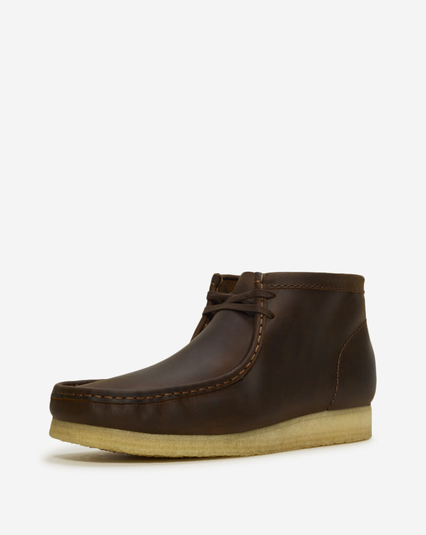 Shop Clarks Wallabee Boot 26155513 beige | SNIPES USA