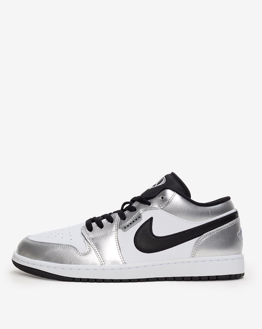Shop Jordan Air Jordan 1 Low SE IR2278-100 grey | SNIPES USA