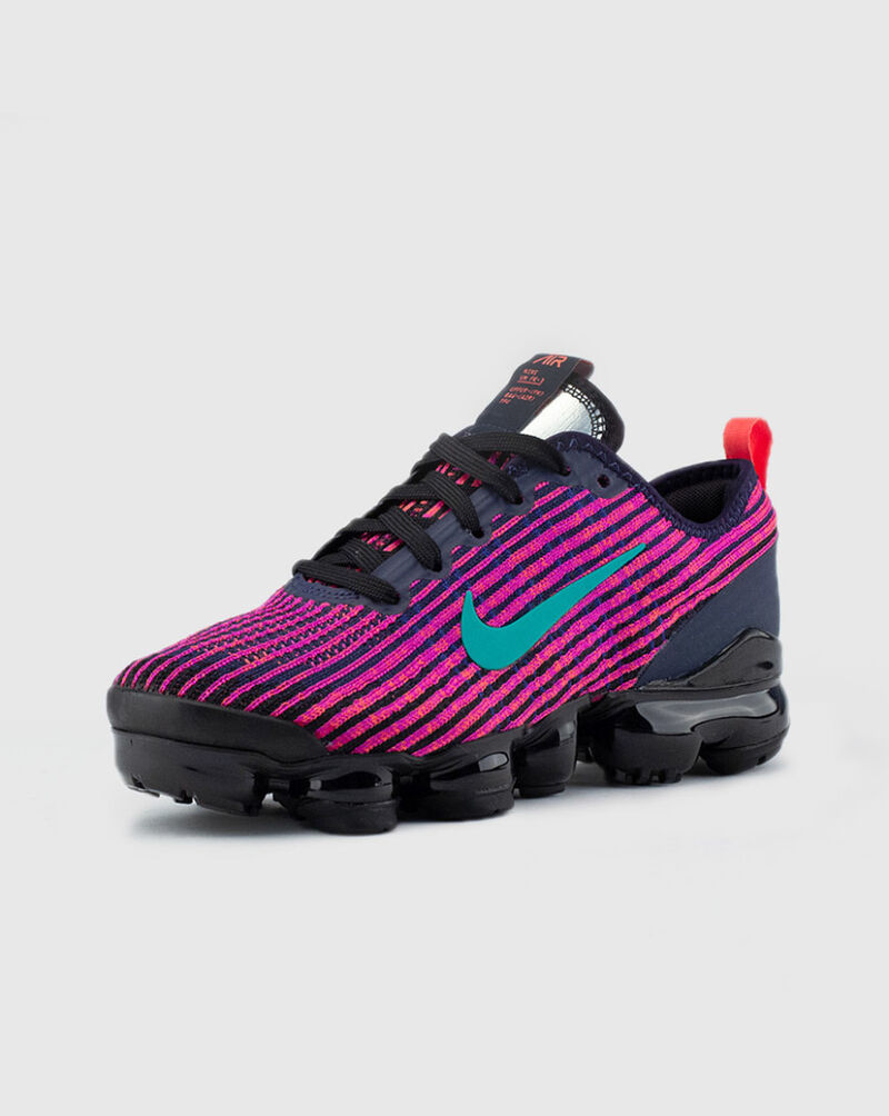 academy nike vapormax