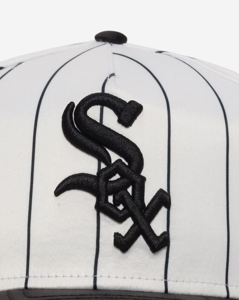 New Era 9Fifty Chicago White Sox Satin Pinstripe Snapback Hat 60724059 White 2