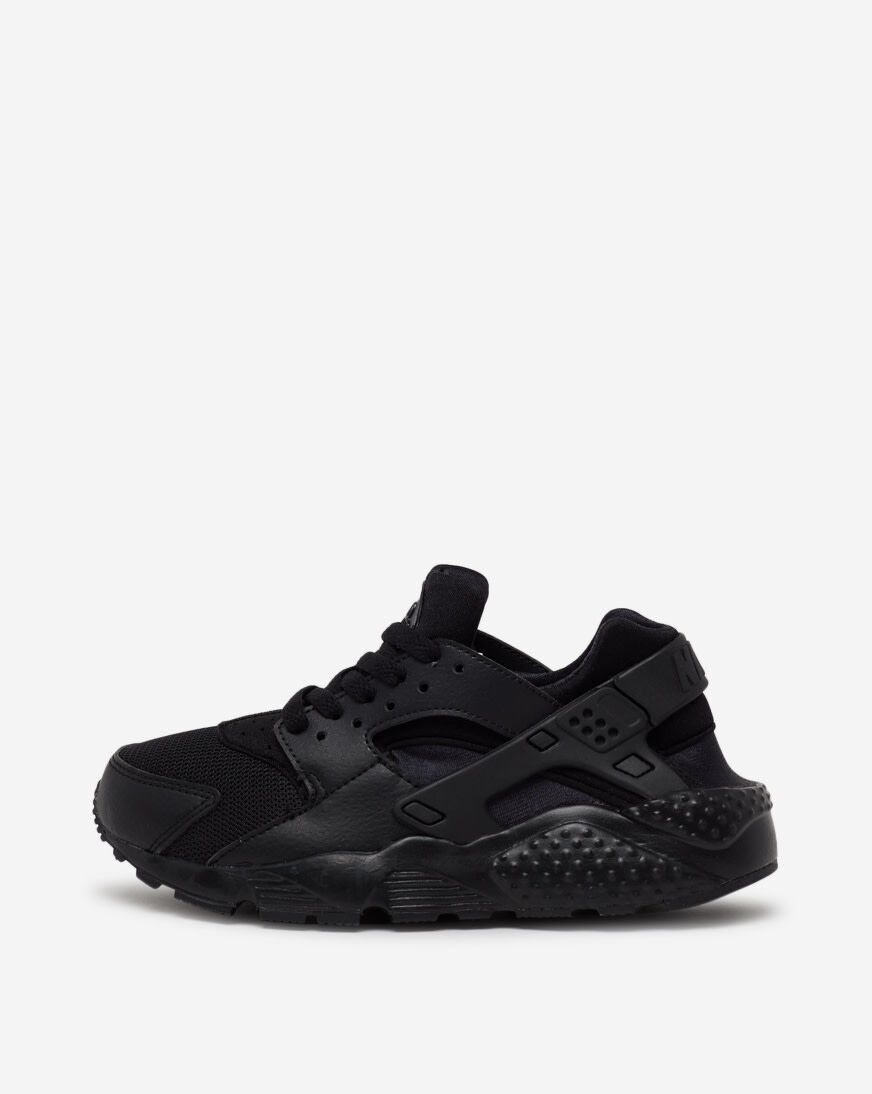 Black huaraches top grade school