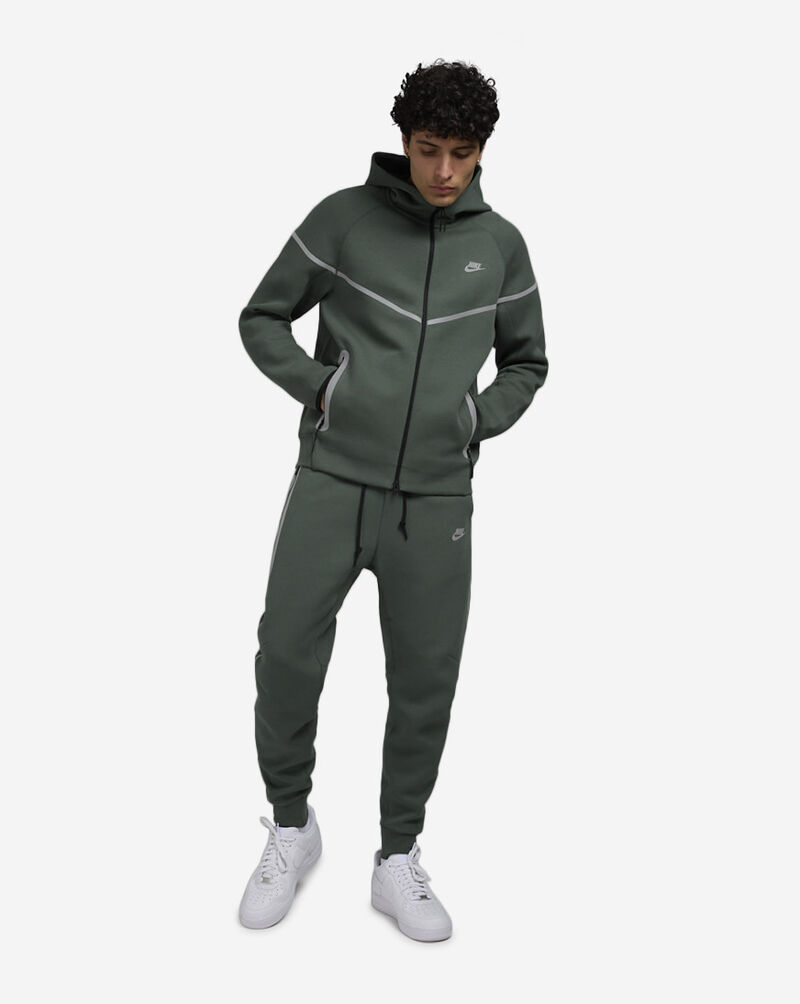 Nike Tech Windrunner Fleece Reflective Full-Zip Jacket FZ0754-338 Green 4