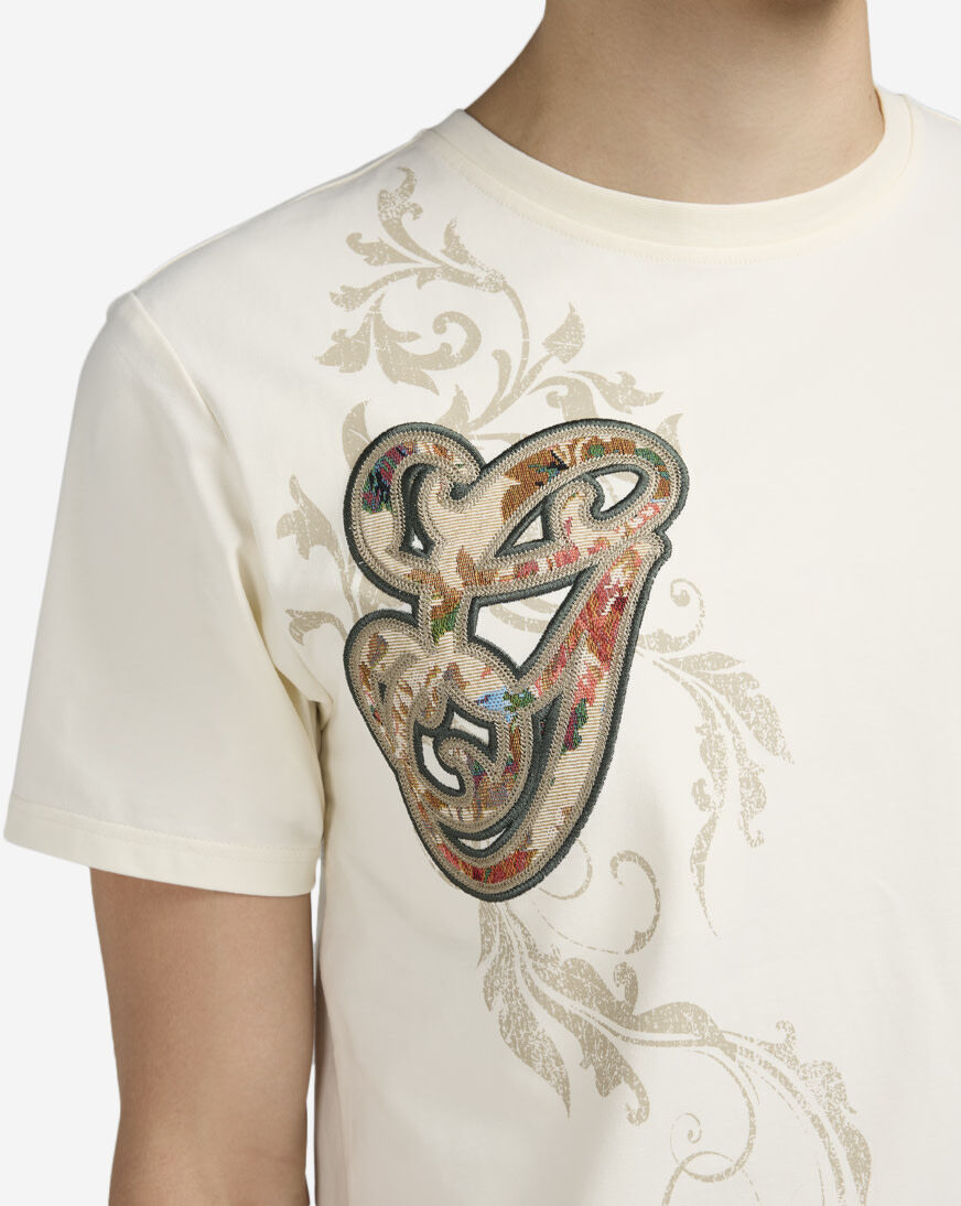 Shop Smoke Rise Academy T-Shirt KT25568SN-CLK cream | SNIPES USA