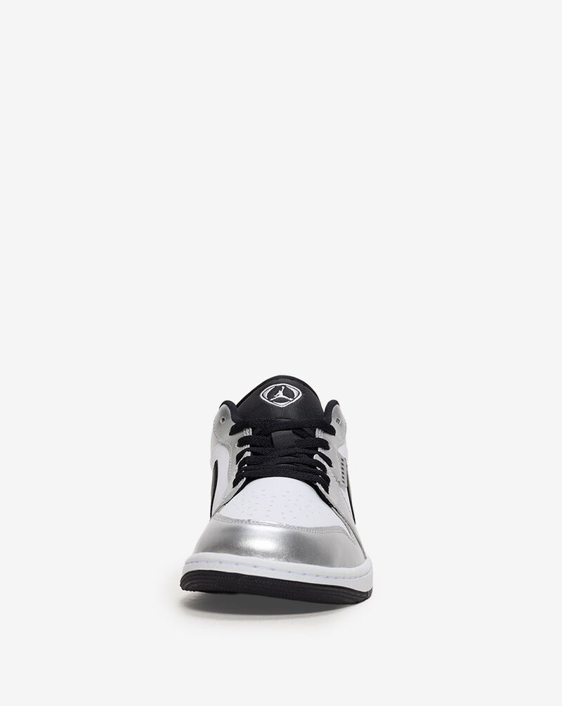 Jordan Air Jordan 1 Low SE IR2278-100 Grey 3
