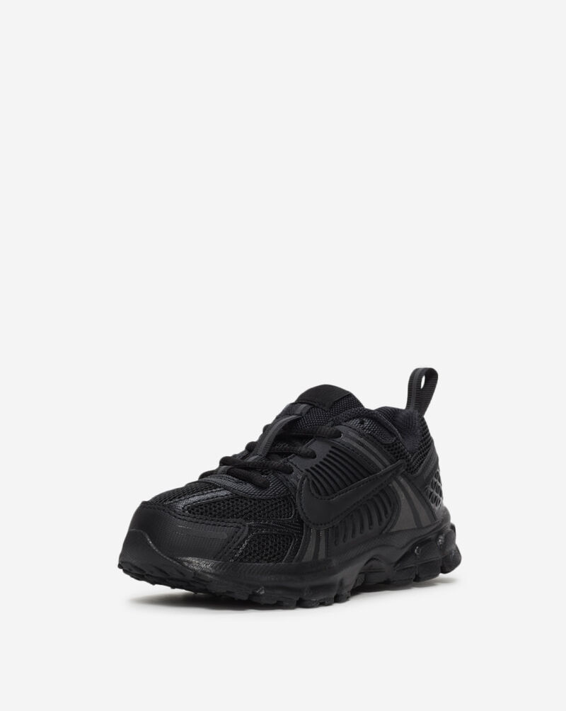Nike Little Kids' Zoom Vomero 5 IR4587-007 Black 2