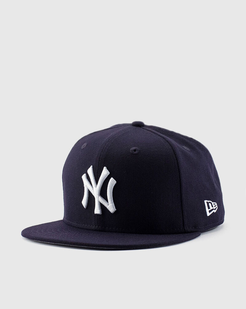New Era New York Yankees Basic Snapback 11591024 Blue 1