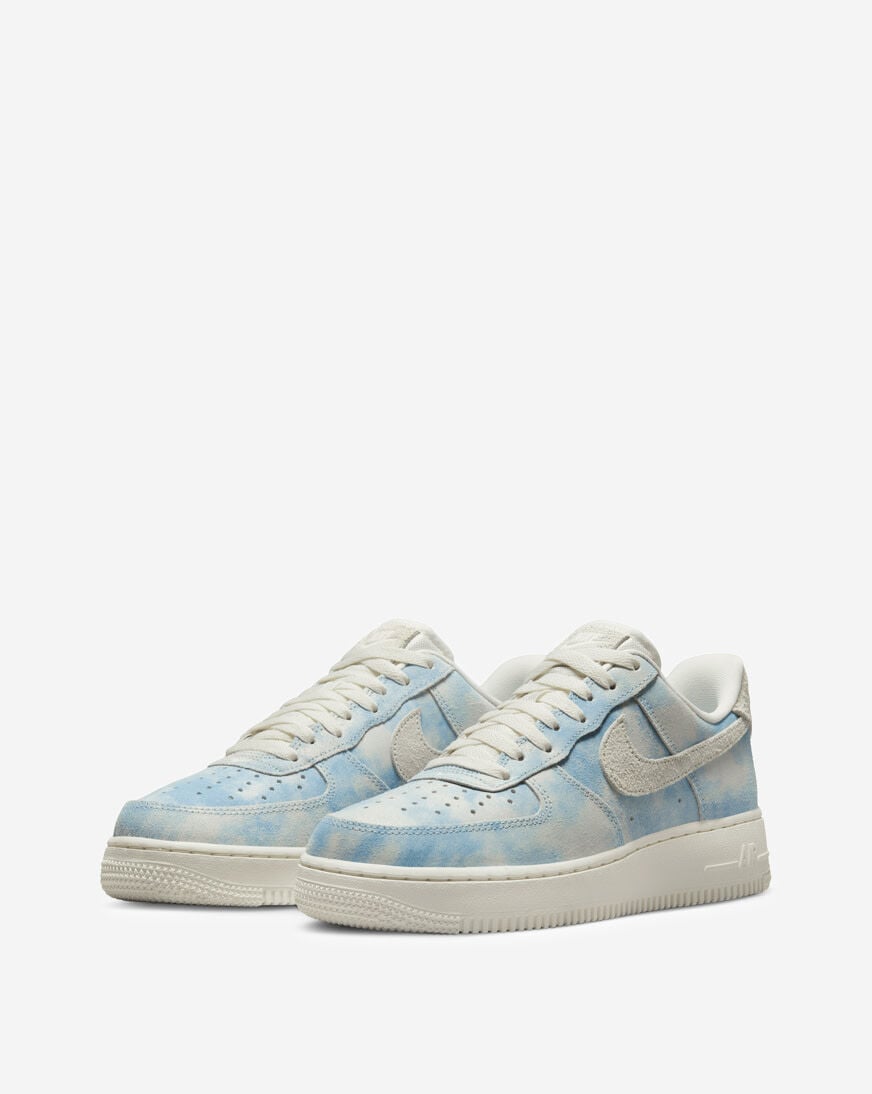 スニーカー Nike Air Force 1 '07 SE Clouds Celestine Blue FD0883-400 Women's Nike Air Force 1 '07 SE Low Clouds & Sky Celestine