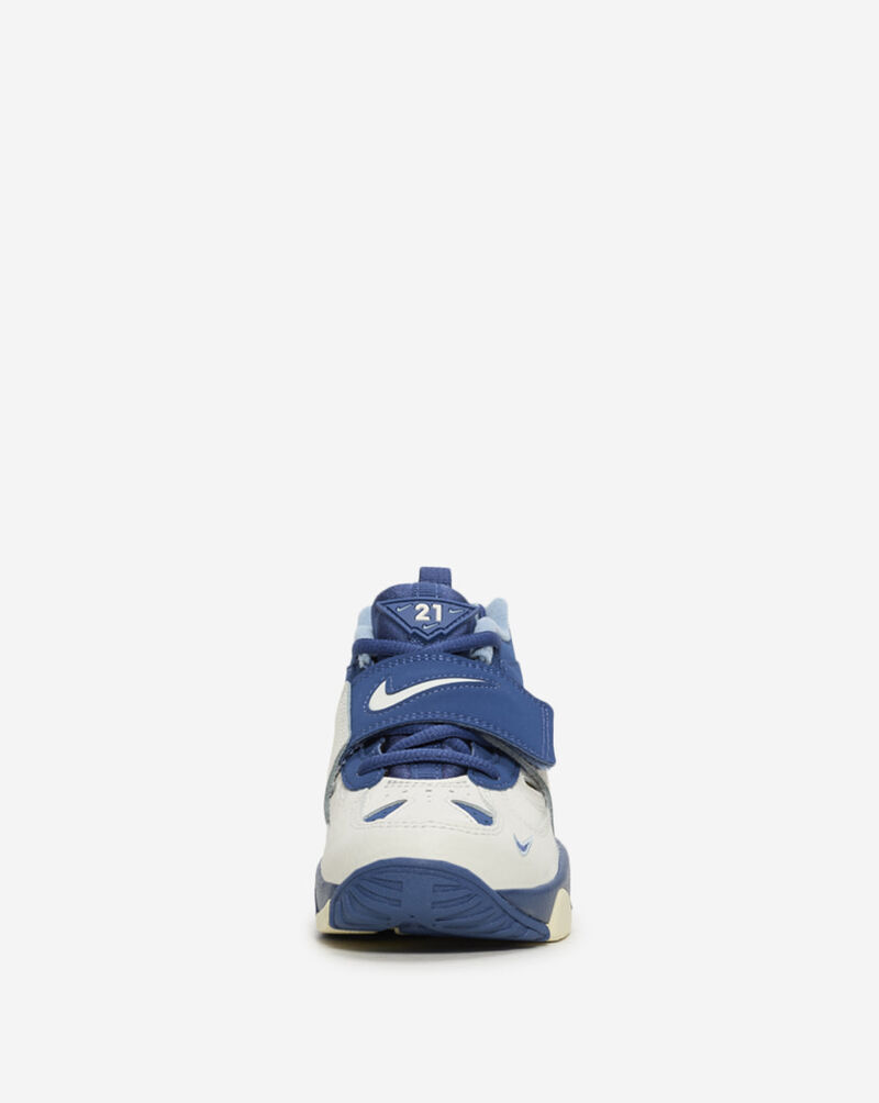 Nike Little Kids' Air Diamond Turf II IR4726-100 White 3