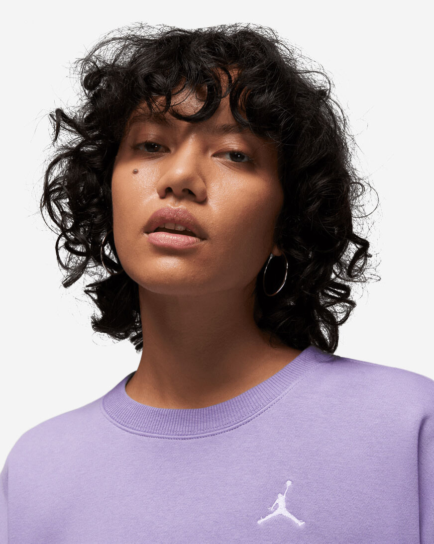 Jordan outlet purple sweatshirt