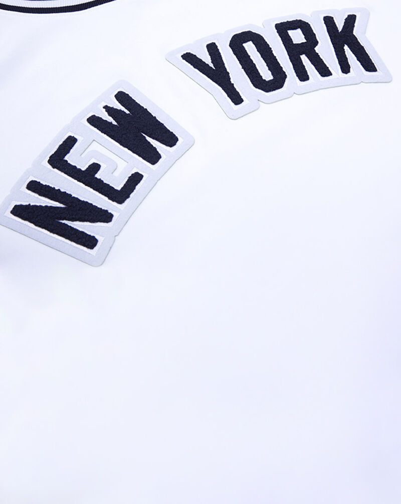 PRO STANDARD New York Yankees Short Sleeve Classic Chenille Double Knit Tee LNY131891-WHT White 2