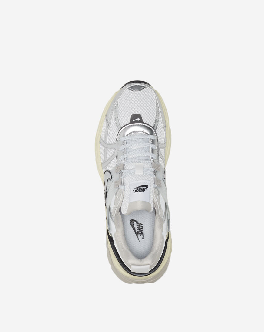Shop Nike V2K Run FD0736-100 white | SNIPES USA