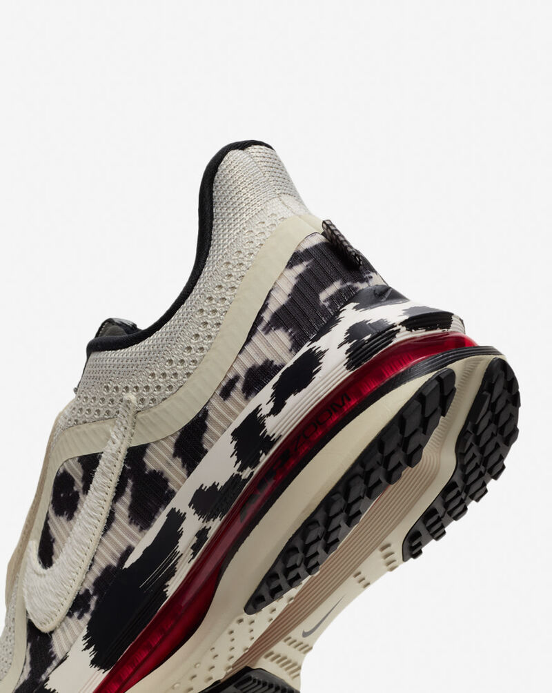 Nike Pegasus Premium IR0033-100 animal print 8