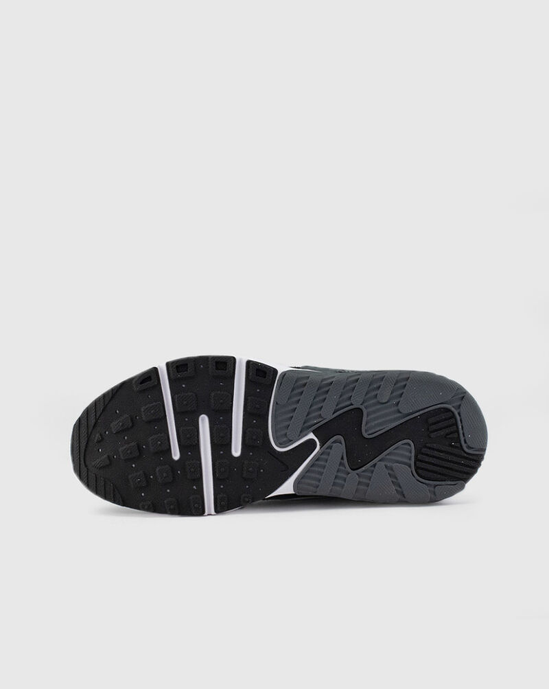 grade school air max 200