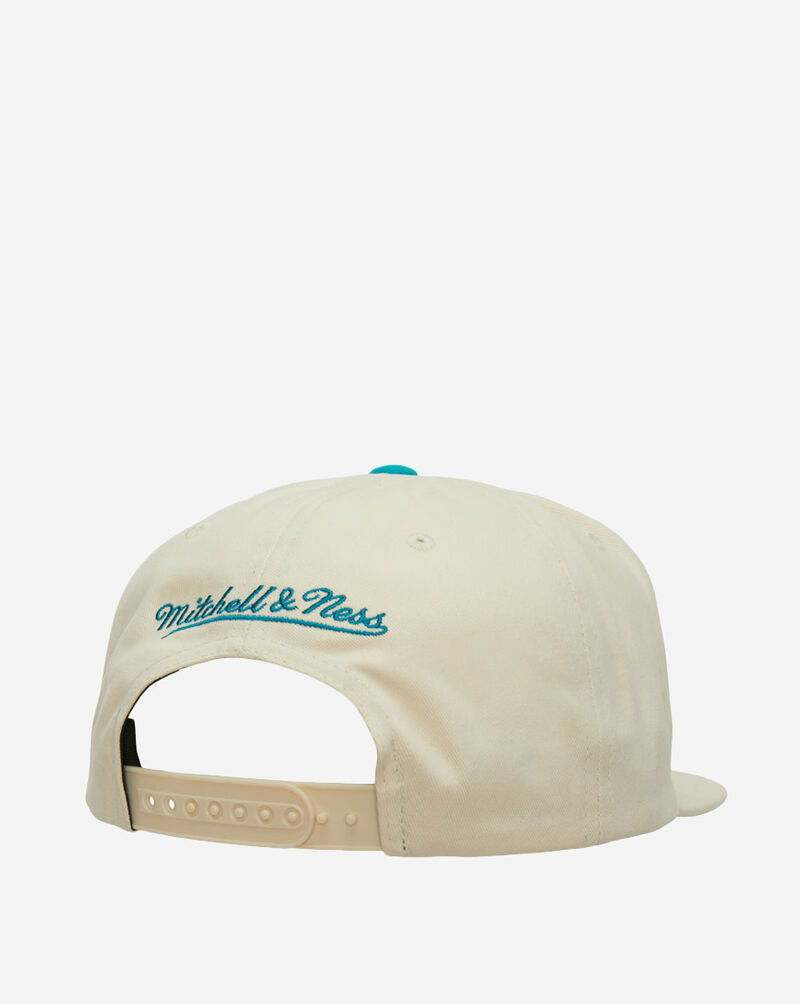 Mitchell  Ness Charlotte Hornets NBA Reframe Retro Snapback HHSS5136-CHOYYPPPOFWH  2