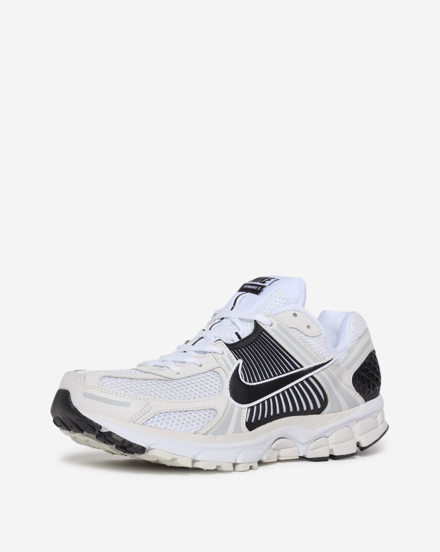 Shop Nike Zoom Vomero 5 FB9149-101 white | SNIPES USA
