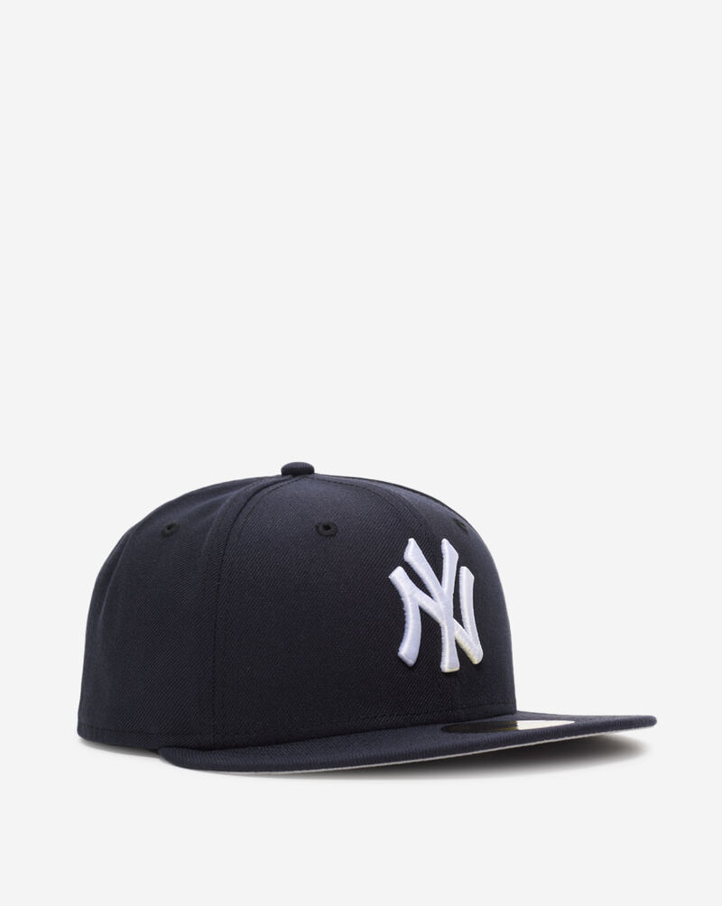 New Era 59Fifty New York Yankees Core Fitted Hat 70890409 Black 1