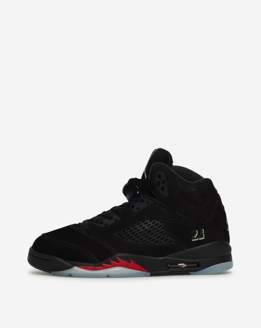 Latest Releases | SNIPES USA