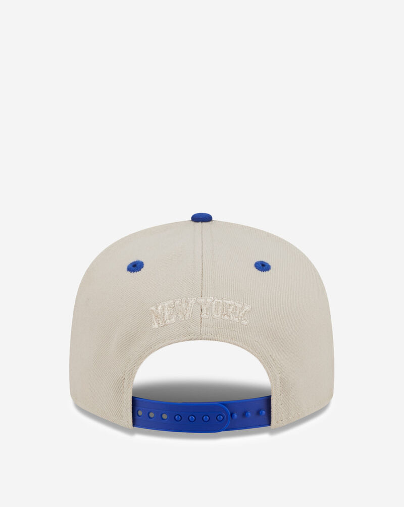 New Era 9Fifty New York Knicks Team Art 2-Tone Snapback Hat 60586764 cream 3